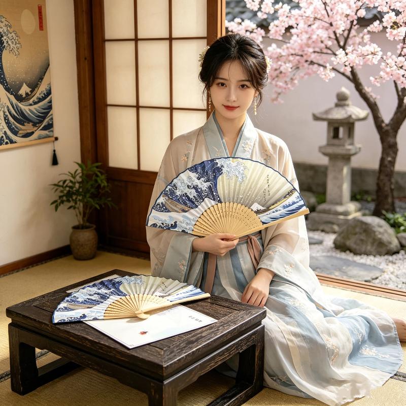 Ukiyoe Wave Bamboo Folding Fan - Fan Sensu Folding recension och pris